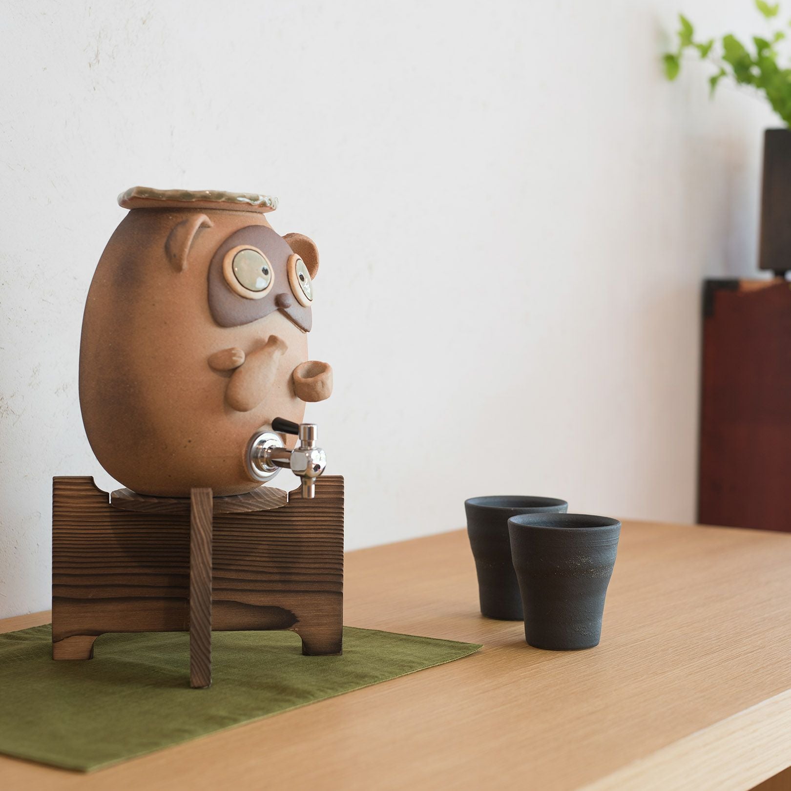 000000001309-04.jpg?size=xl&w=