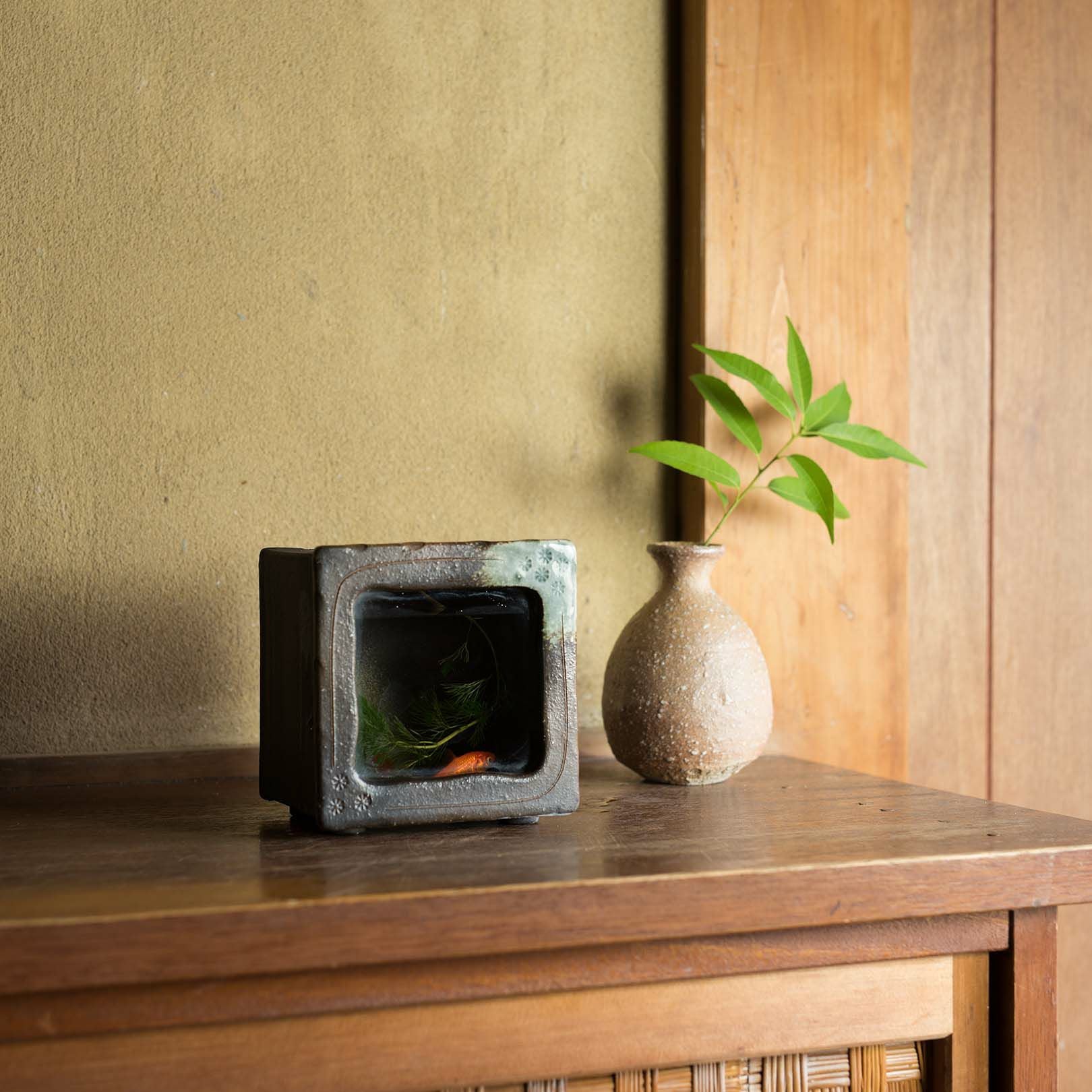 角水槽・小（すす竹茶） | 明山 オンラインショップ