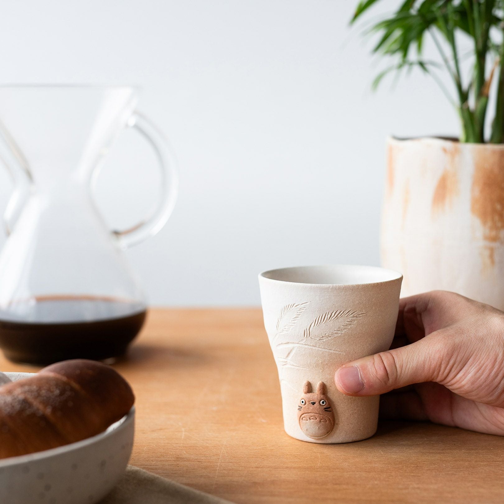 となりのトトロ 信楽焼フリーカップ(白) | 明山 オンラインショップ