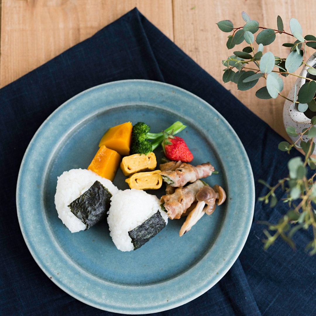 リムプレートL（淡青磁） | 明山 オンラインショップ