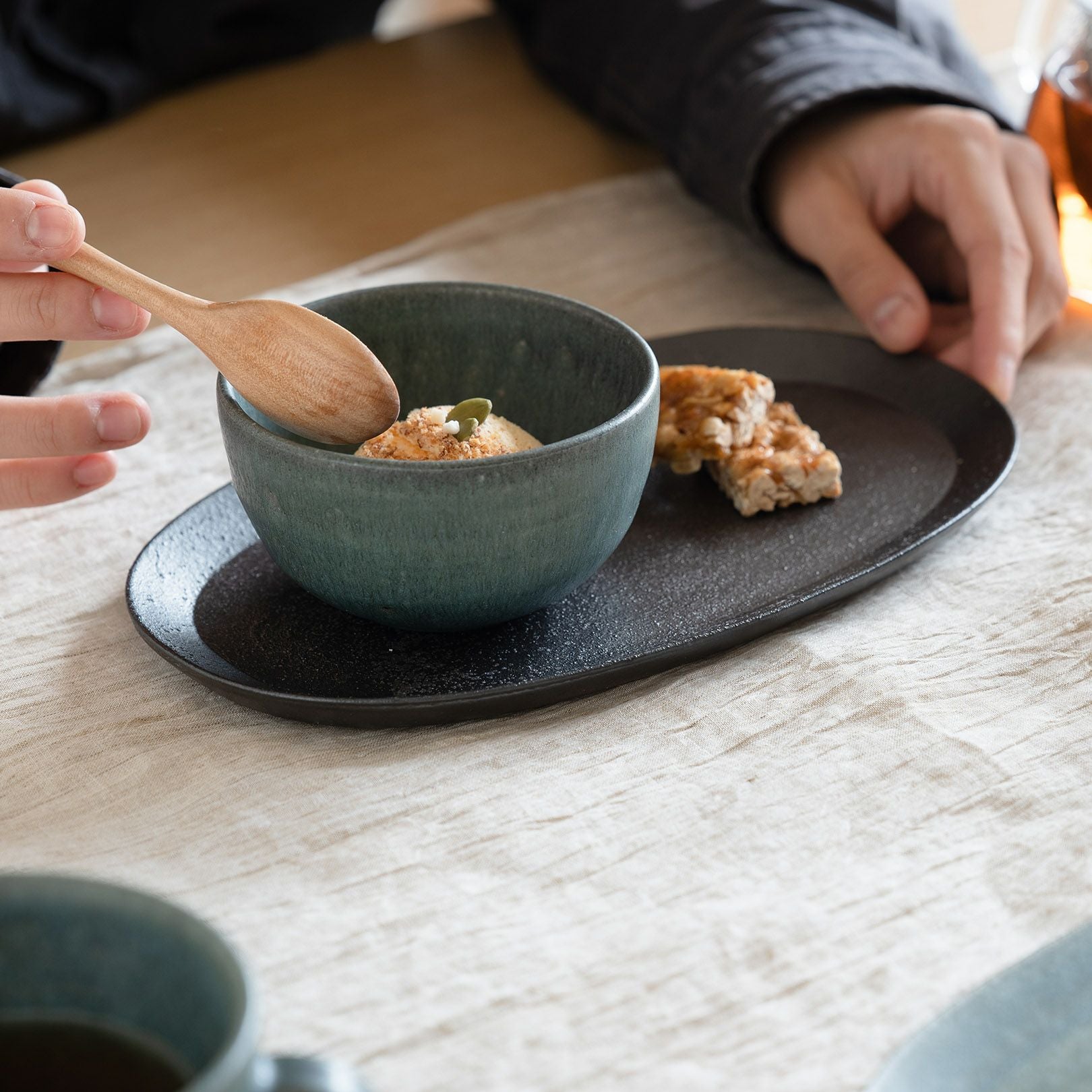 000000002415-04.jpg?size=xl&w=