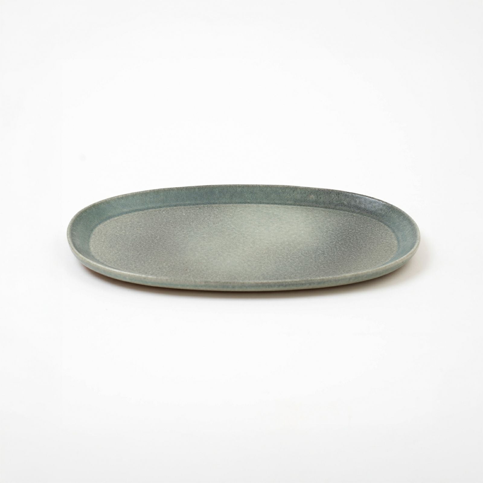 オーバル皿（淡青磁） | 明山 オンラインショップ
