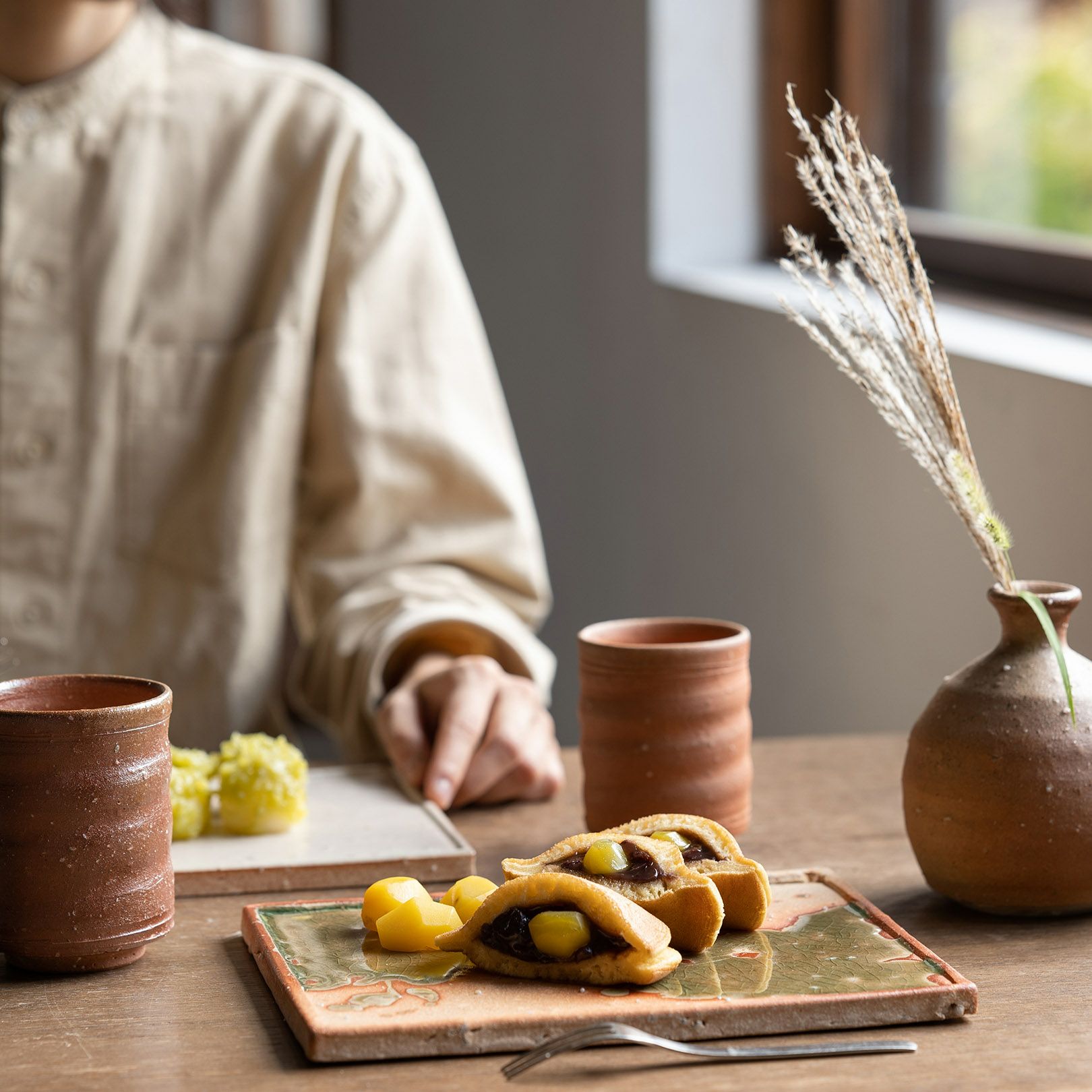 古信楽 角プレート 緑釉 L | 明山 オンラインショップ