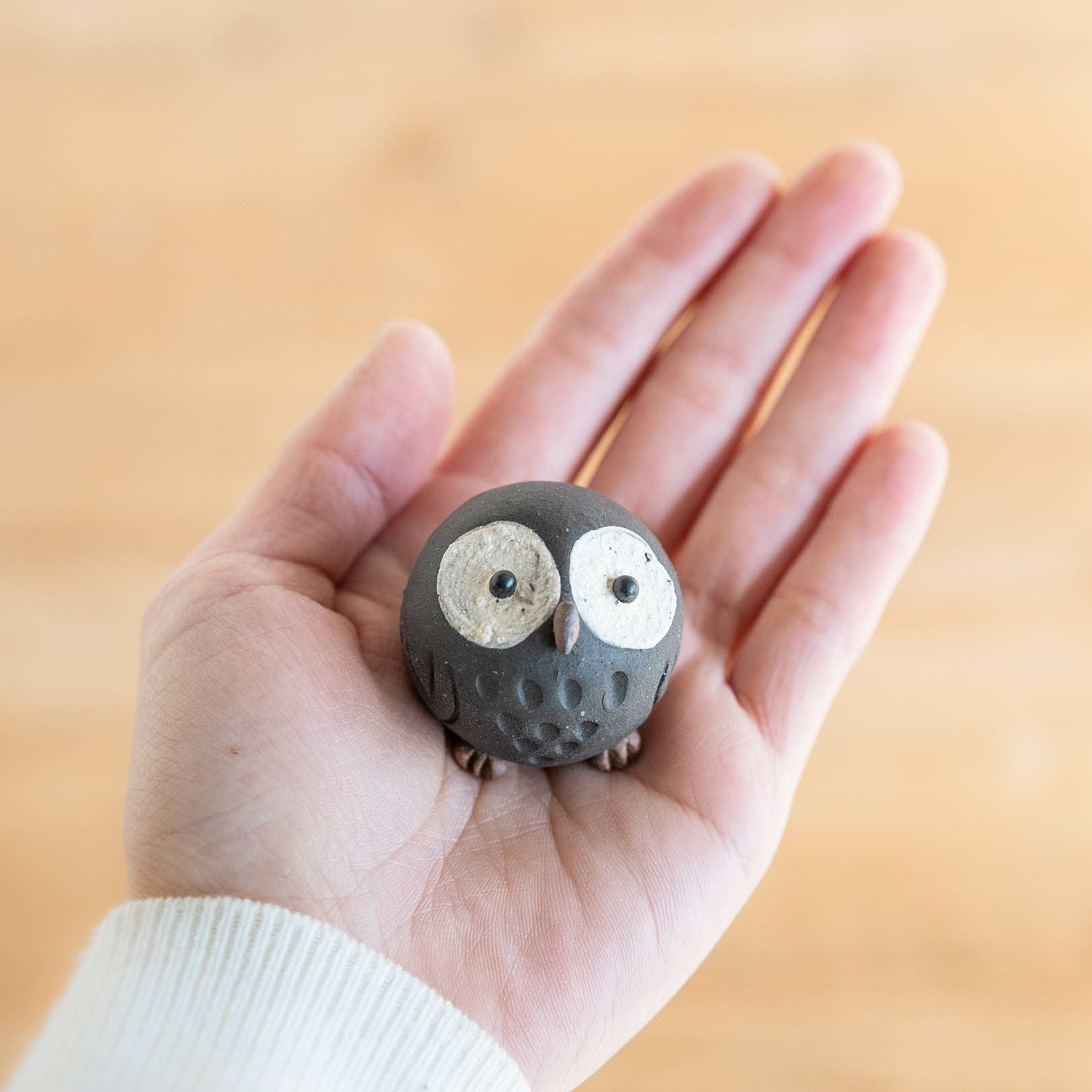 フクロウ様おまとめ品 ひとみちびふくろう(黒土)L | 明山 オンラインショップ