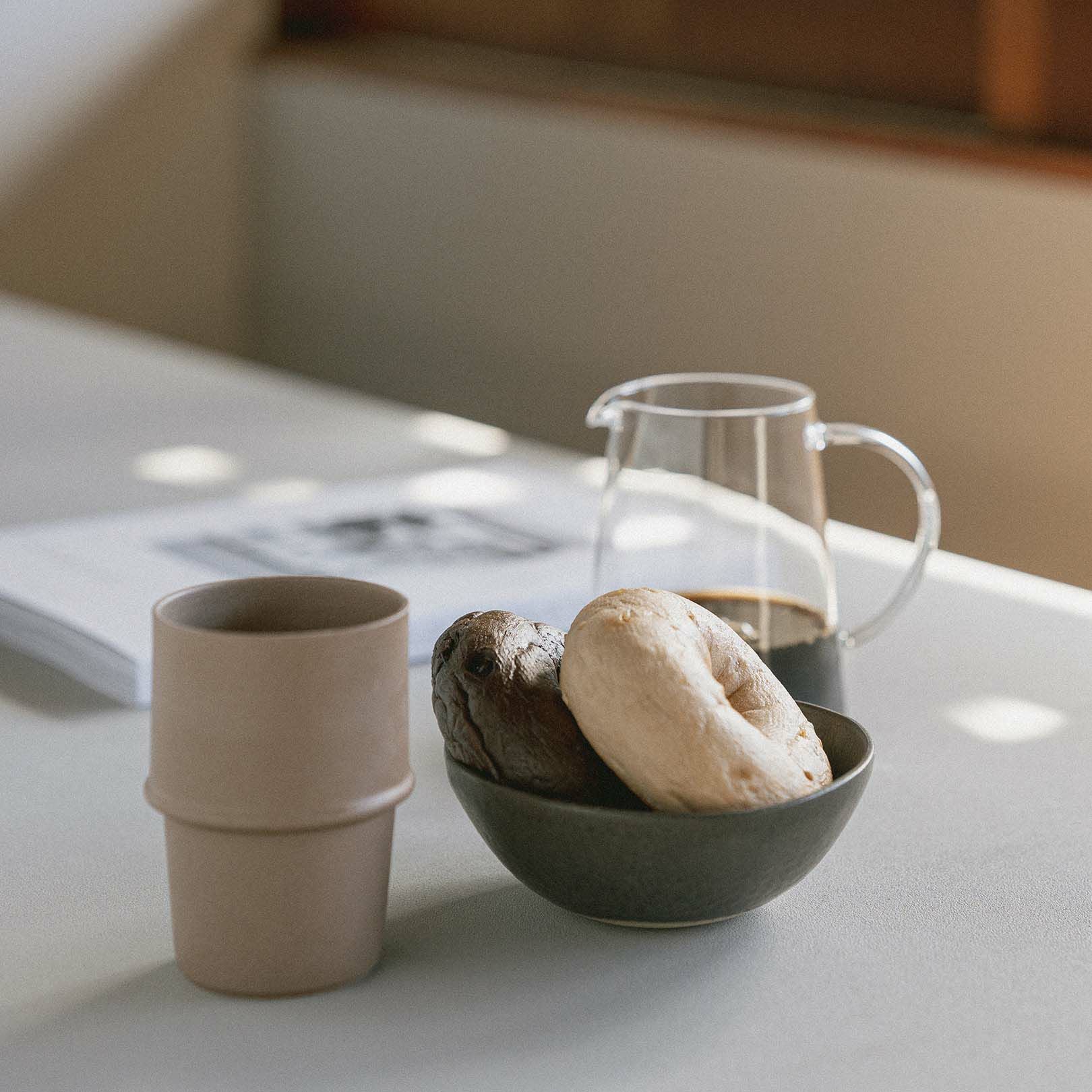 シリアルボウル14cm ダークグレー | 明山 オンラインショップ