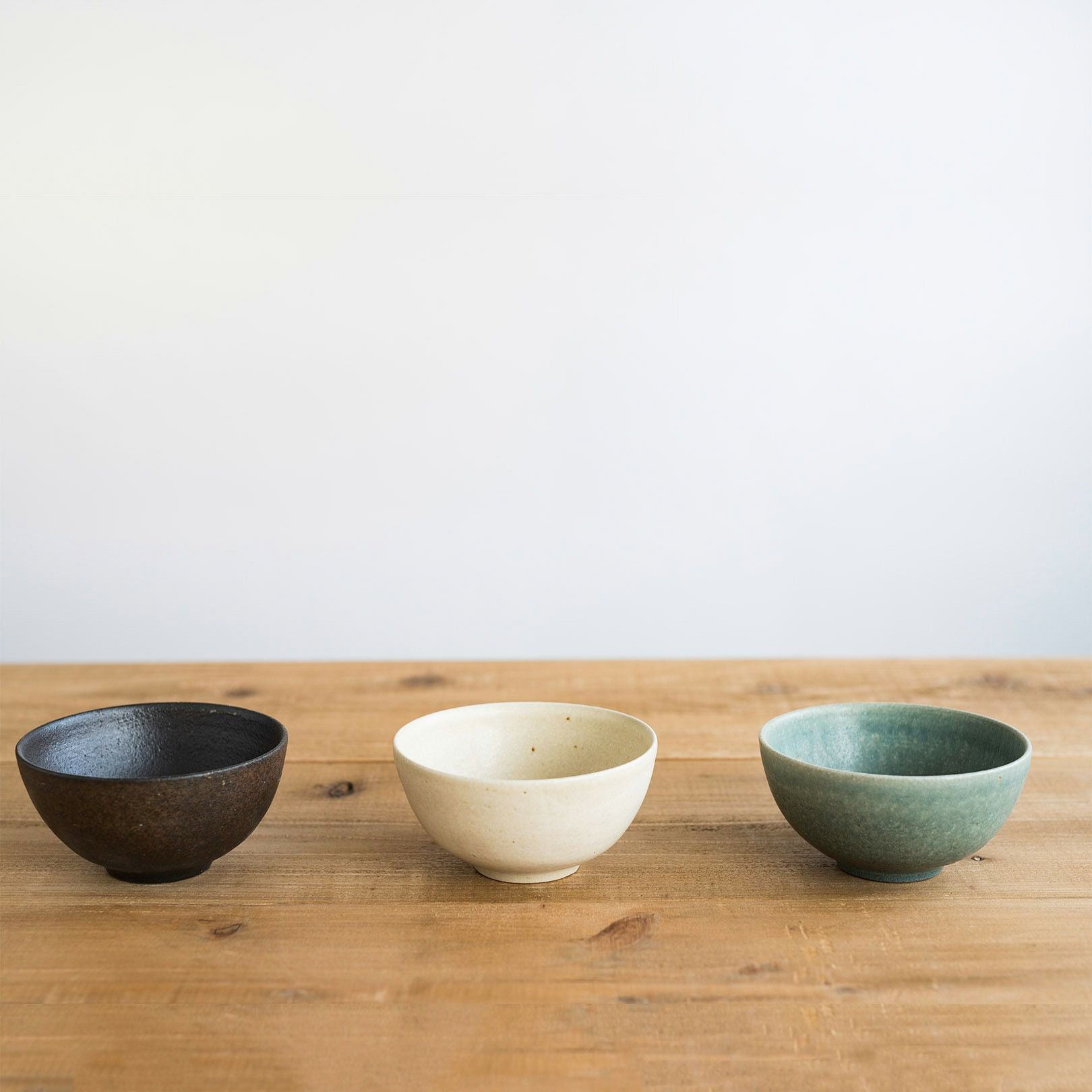 3色から選べる ごはん茶碗ペアセット | 明山 オンラインショップ