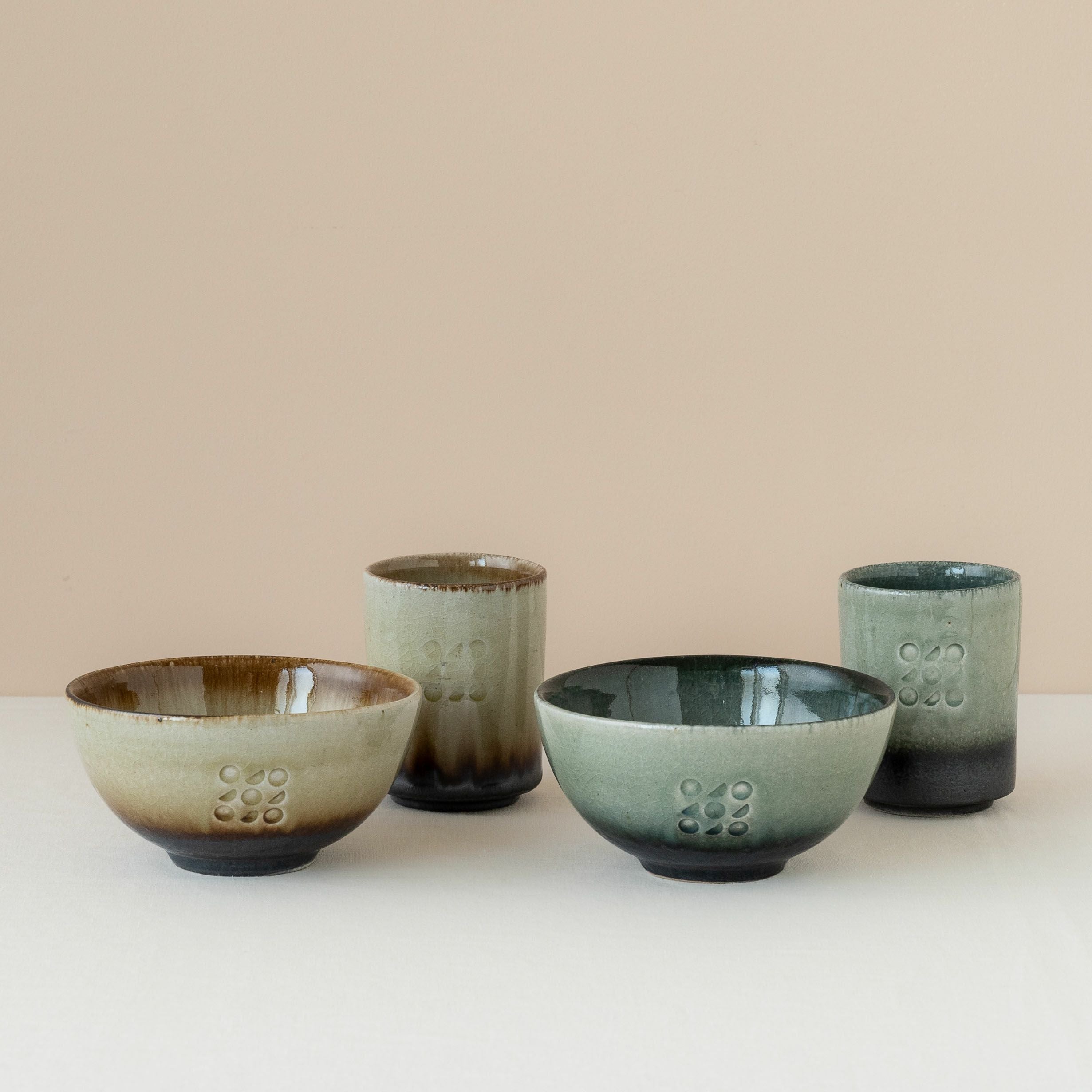 お茶碗湯呑みセット　 日と月 お茶碗&湯呑みペアセット | 明山 オンラインショップ
