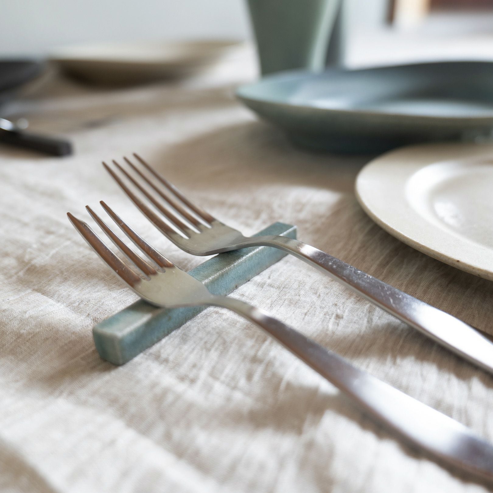 ナイフレスト（淡青磁） | 明山 オンラインショップ