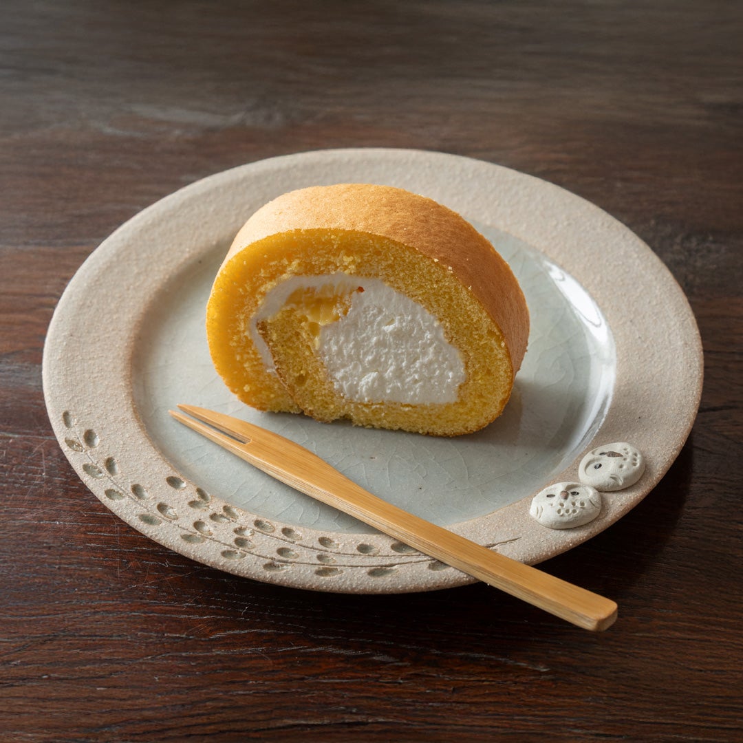ふくろう平皿（しろちび） | 明山 オンラインショップ
